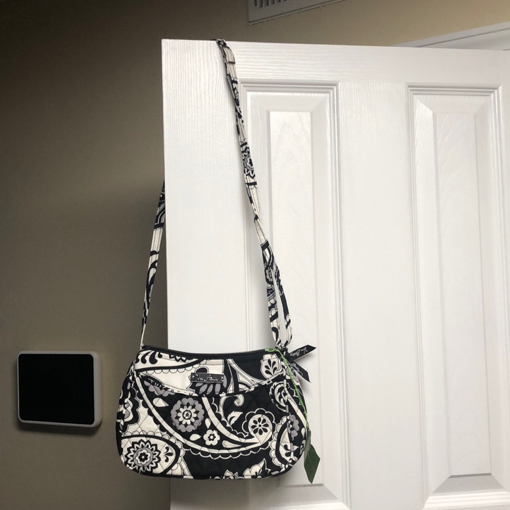 NWT small VERA BRADLEY crossbody